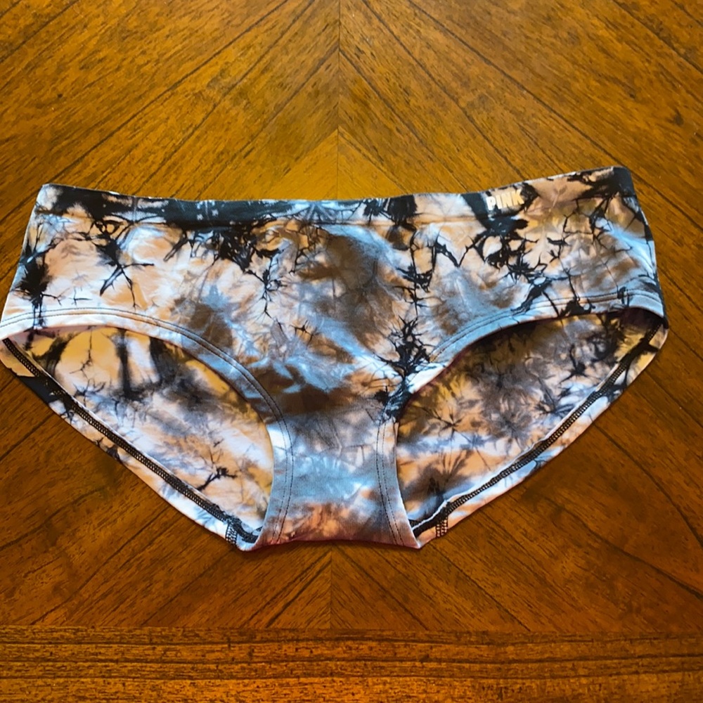 NWT Victoria Secret PINK seamless hipster panty